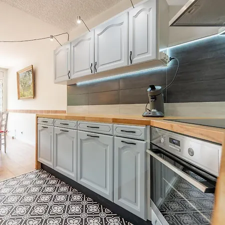 Le Clos Saint-michel Apartment *
